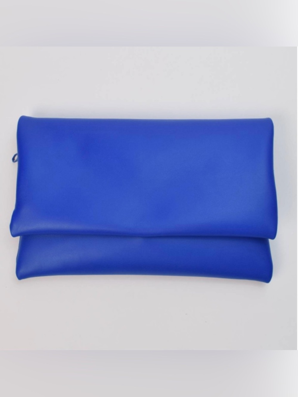 Bottega Fiorentina Medium Soft Leather Clutch Bag With Shoulder Strap